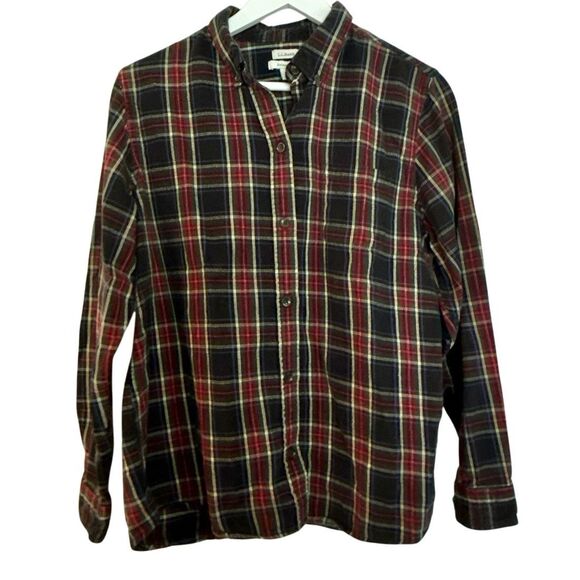 L.L. Bean relaxed fit plaid flannel button down large - Picture 1 of 8